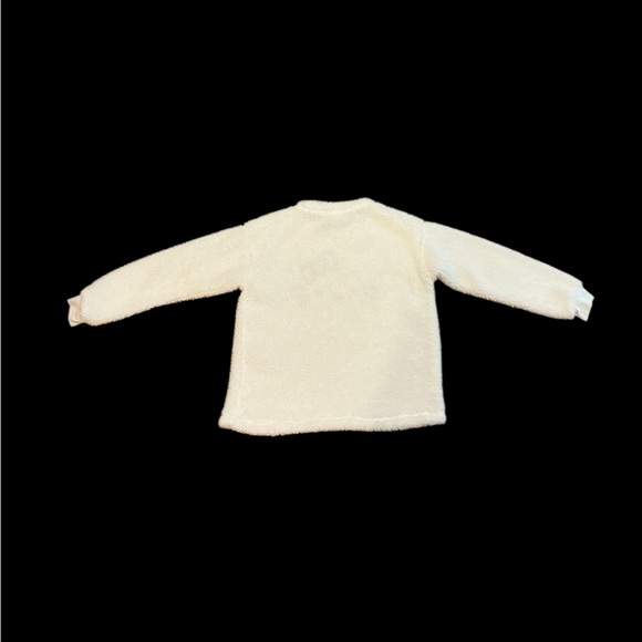 Hello Kitty Fuzzy White Pajama Top with Pink Bow - Picture 2 of 4